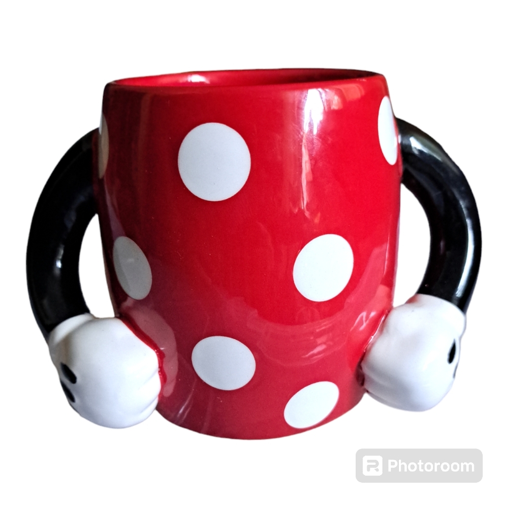 Disney Minnie Mouse Coffee Cup with arm handles